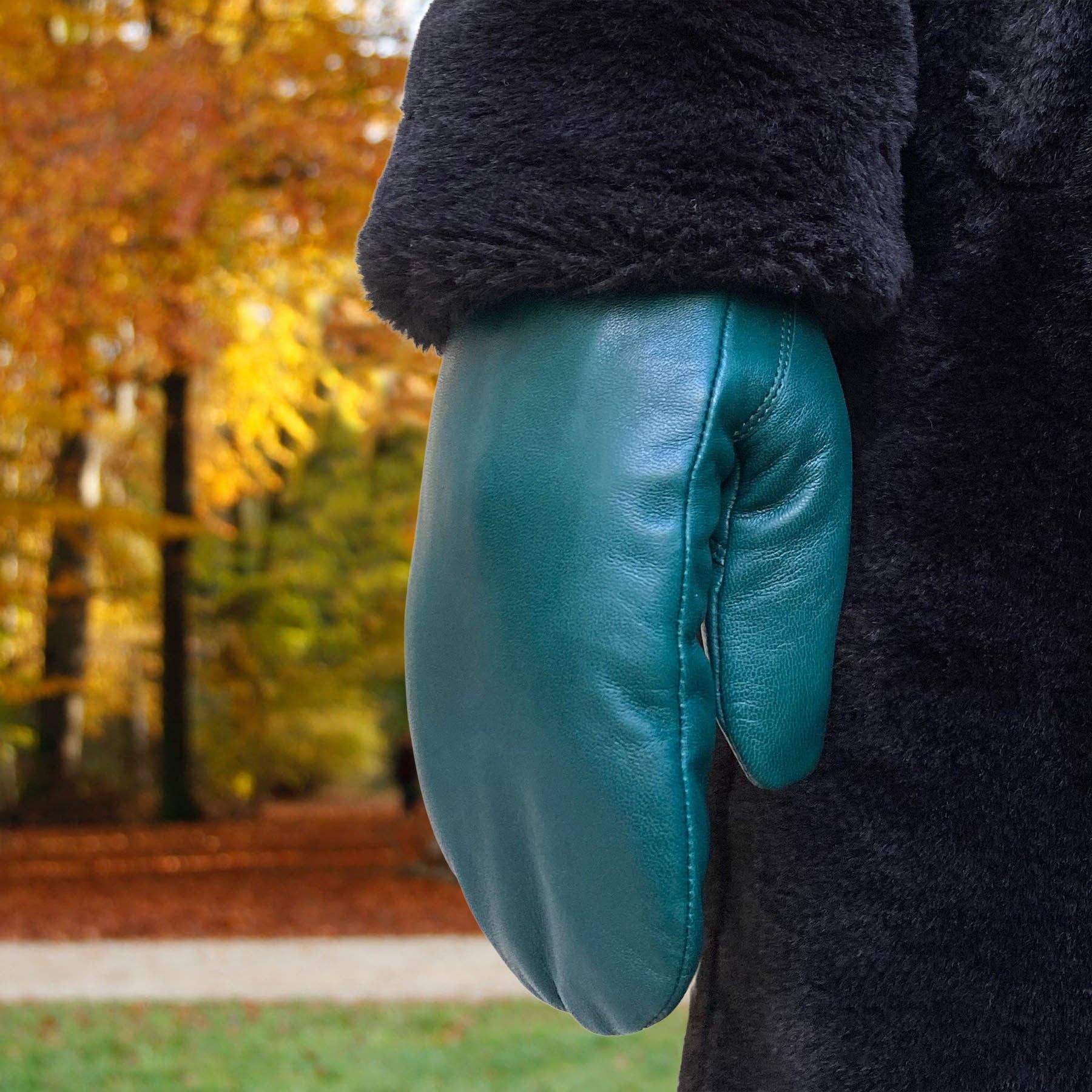 Akaroa – wholesale Handskar - Dam – Vantar i fårskinn SUE13