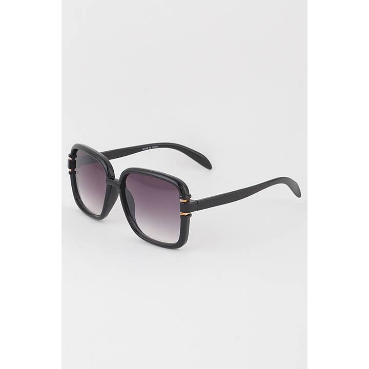 Mix color Minimal Striped Gradient Sunglasses SA836 for wholesale on Faire