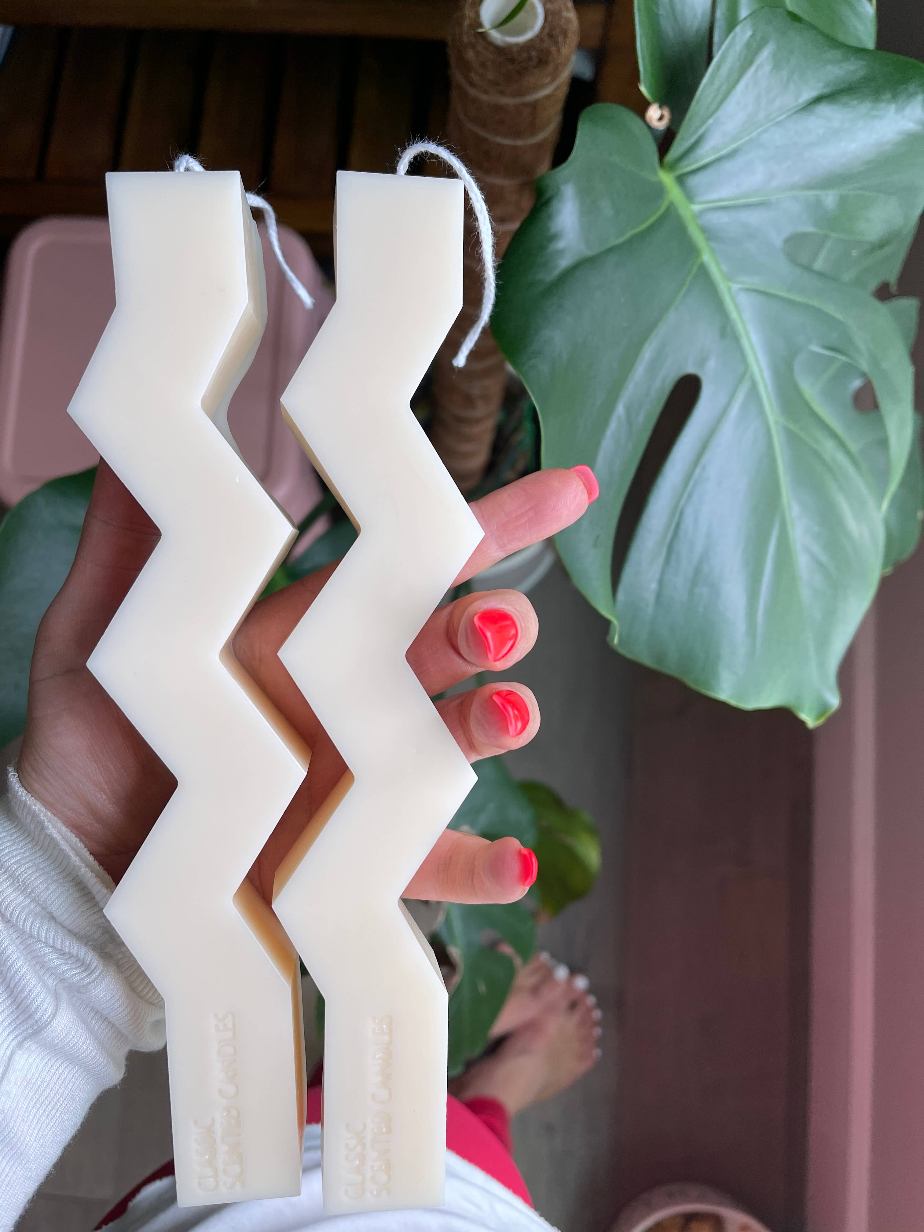 Dusty Rose Bodega - Wholesale Pillar Candle - ZIG ZAG | candle sticks4