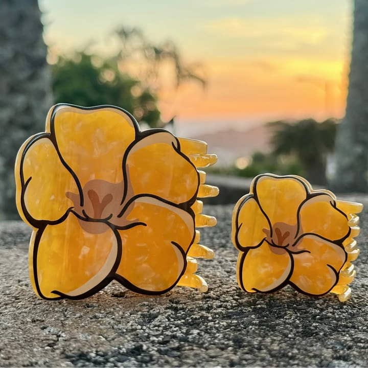 Puakenikeni for wholesale by Phases Hawaii