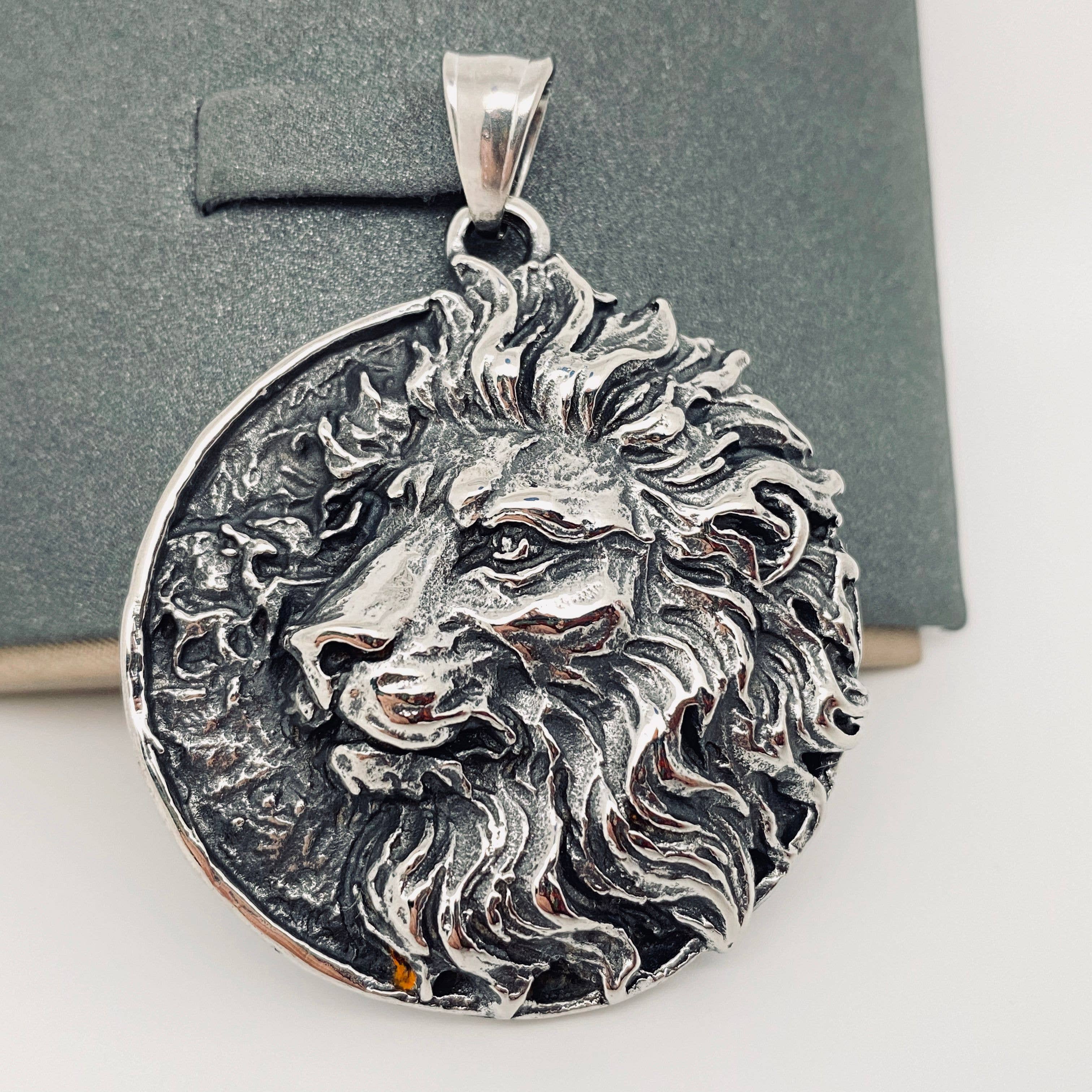 Mio Queena - Wholesale Craft Supplies - Multi Style of Exquisite Stainless Steel Pendant - MJ/MNP61