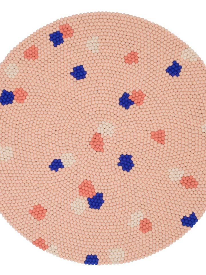 Terra Rose vilten bolletjeskleed rond 100% wol voor wholesale door myfelt