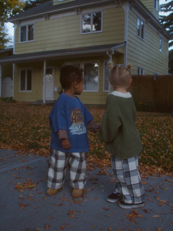 the storybook plaid pants for wholesale by Bayvie