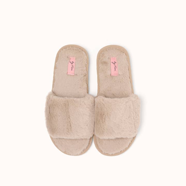 Slippers Beige for wholesale by by Vivi.