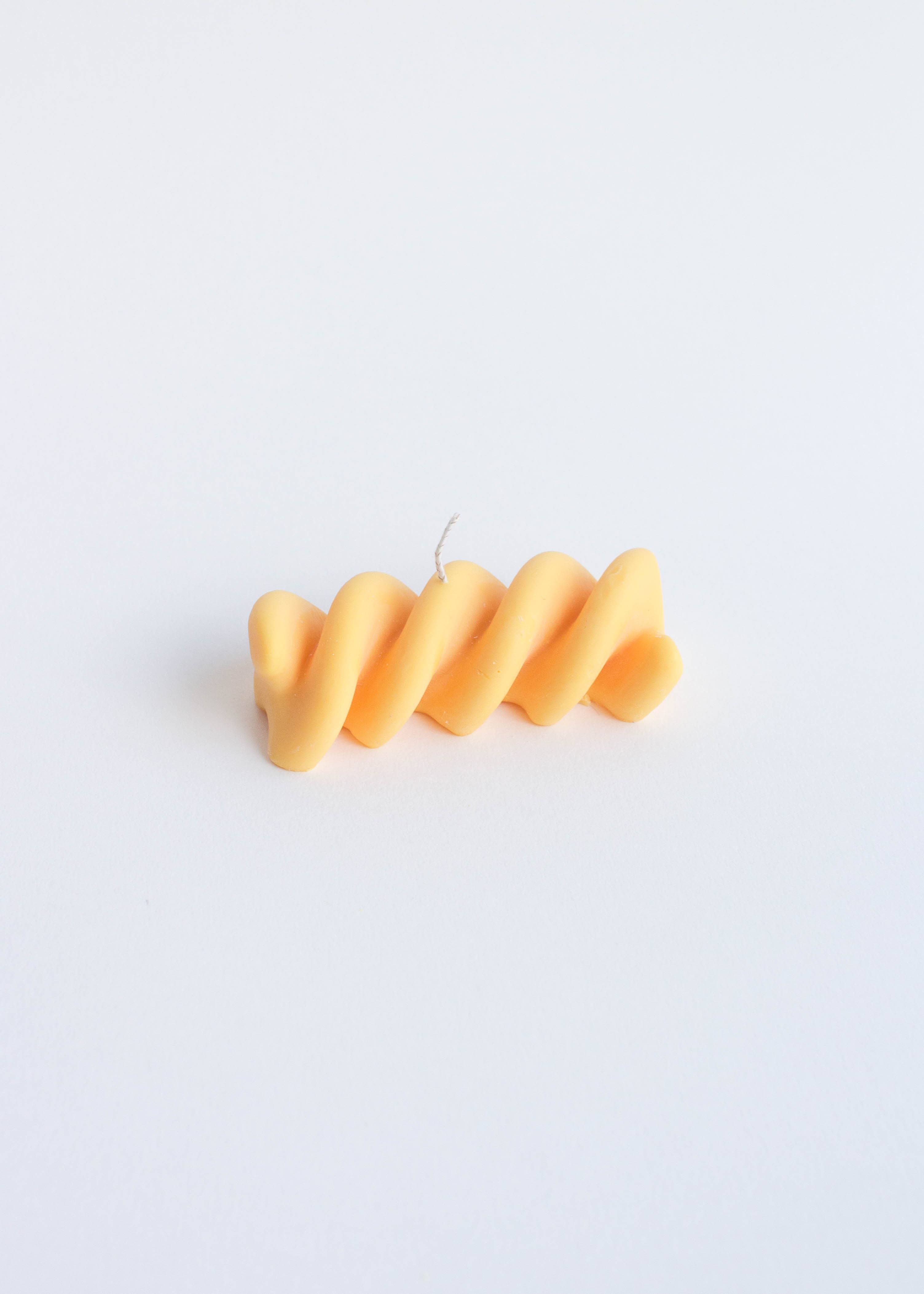Nata Concept Store - Wholesale Grappige kaars - Fusilli kaars1