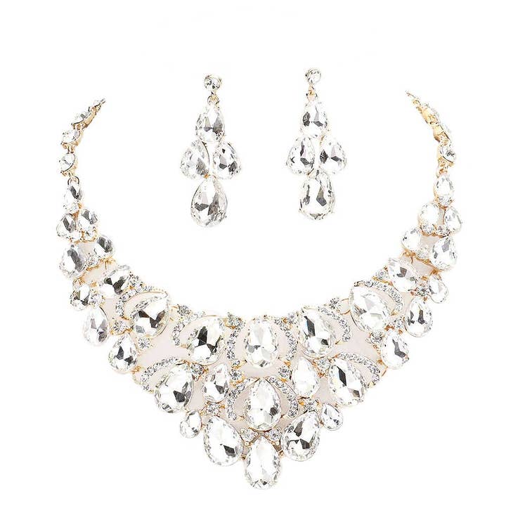 Set di orecchini da sera con collana a grappolo di pietra a goccia per la vendita all'ingrosso da parte di Pearl and Rox