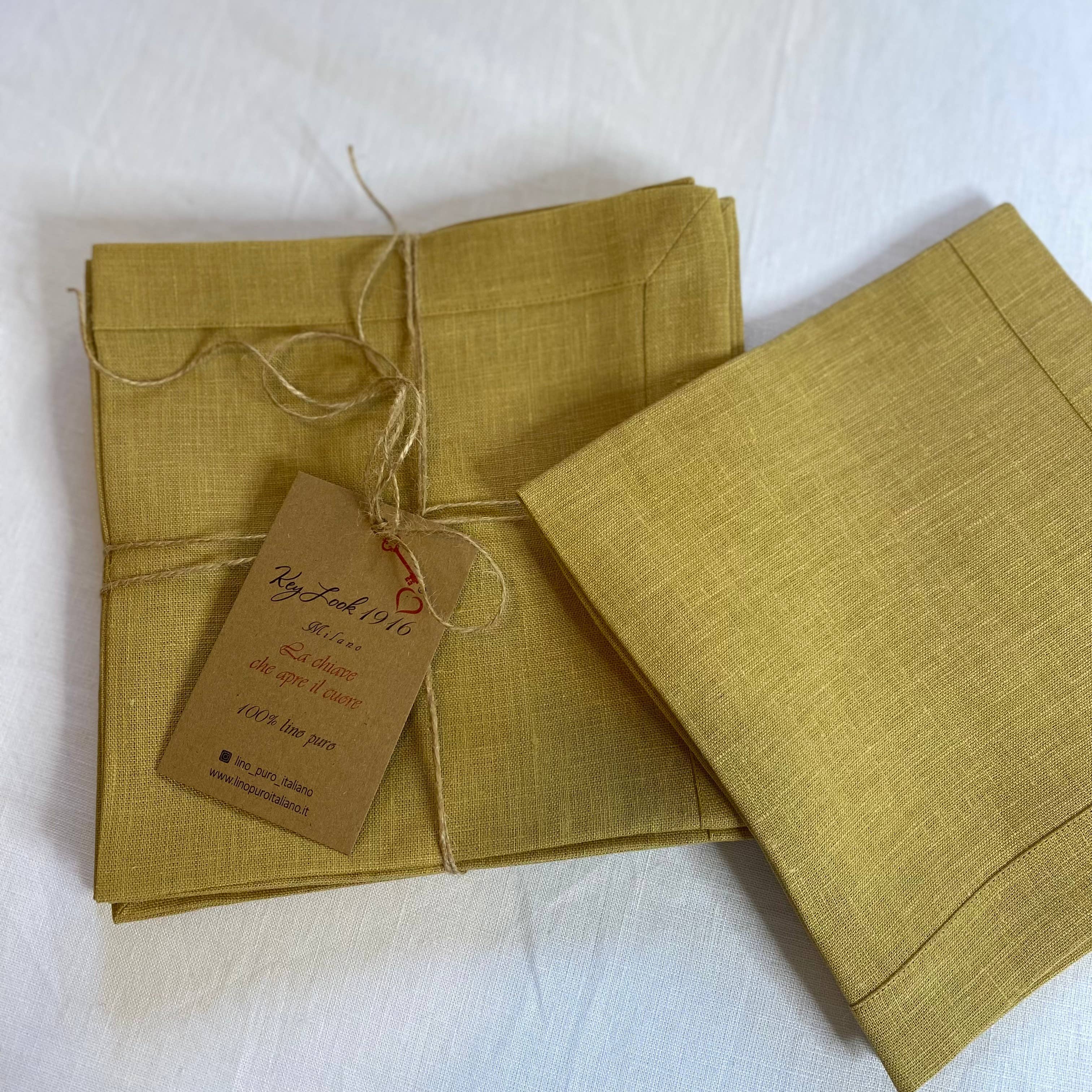 KEY LOOK1916 MILANO - Wholesale Dinerservet - Linnen servetten met bies1