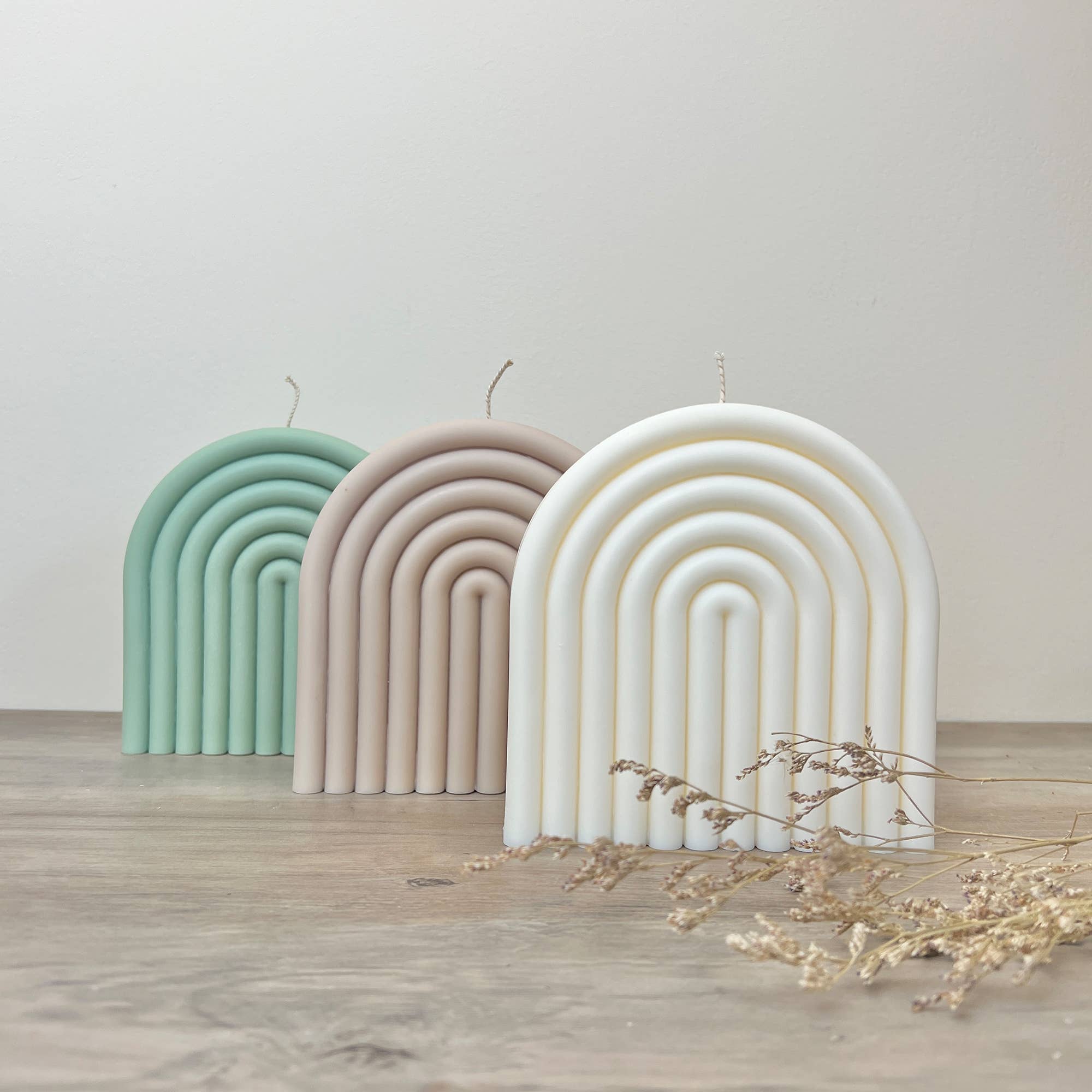 Eli and Things – wholesale Novelty candle – Geometric Rainbow Arch Candle - Minimalist Arch Soy Candle7