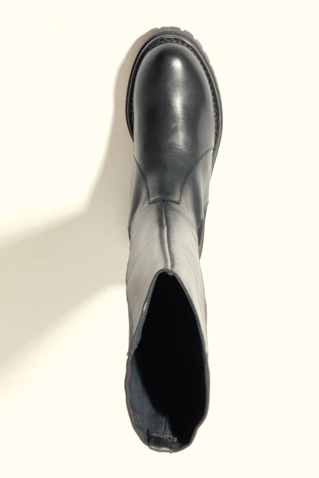 KMB Shoes - Wholesale Boots - Women's - AITANA BLACK – Knee-High Leather Boots with Stretch Back Panel4