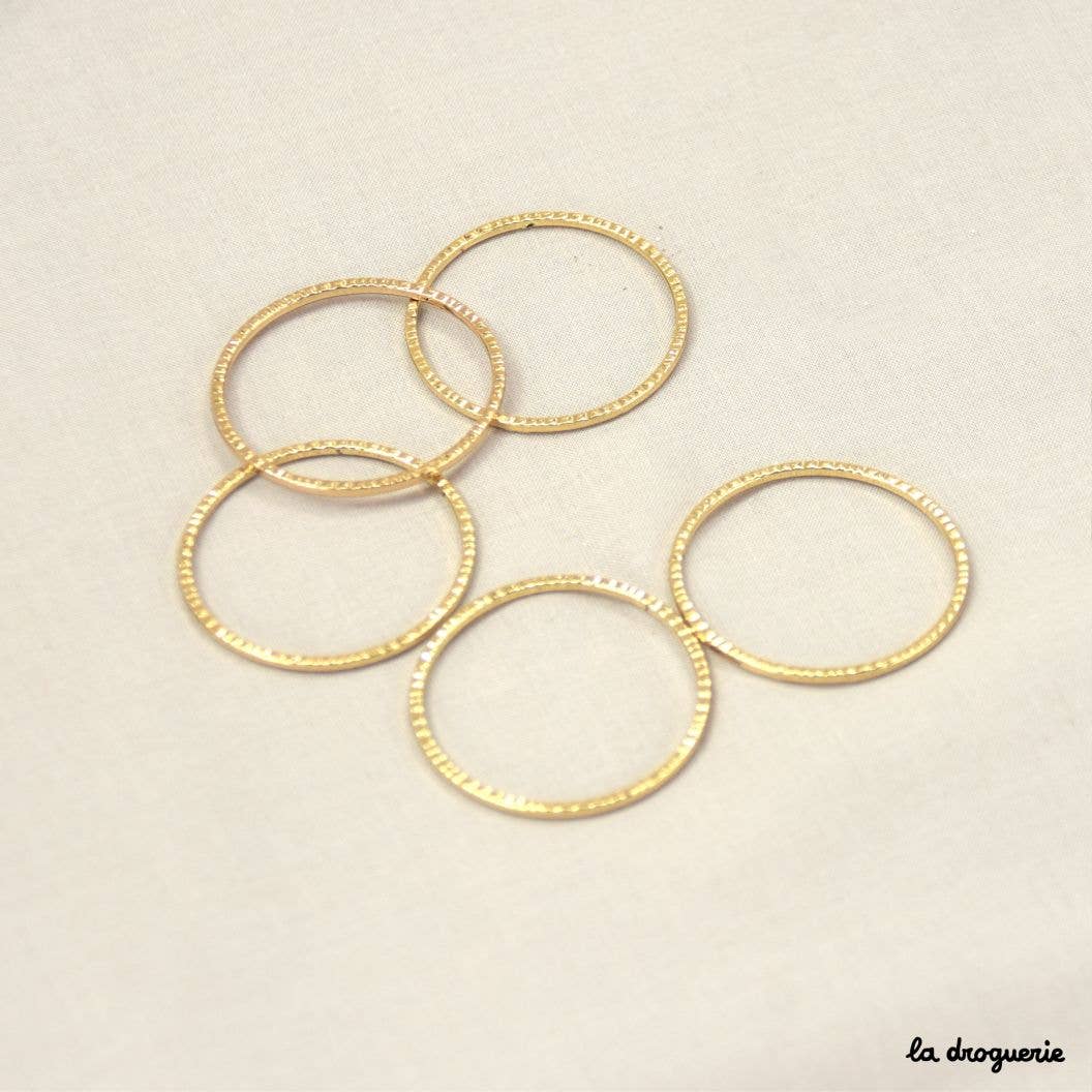 LA DROGUERIE - Vente Perle - Anneau Ciselé 35 mm0
