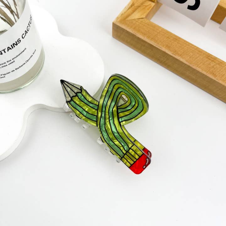 mildstyles - Wholesale Hair Clip - Women's - Colored Pencil Geometric Hair Claw Clip