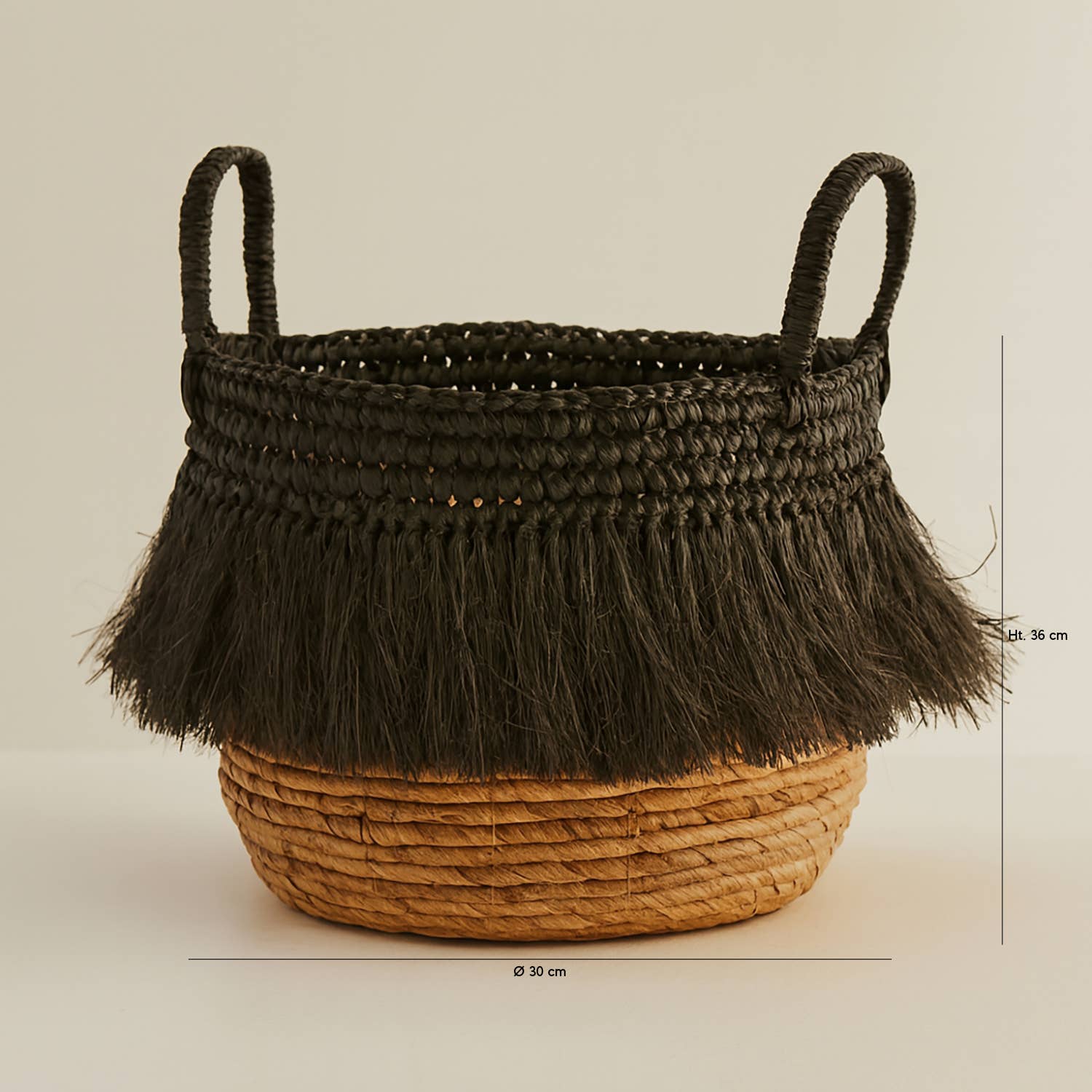 Now's Home - Wholesale Basket - NATURAL ABACA BASKET WITH BLACK FRINGES SMALL DIAM 30CM5