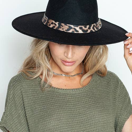 Justin & Taylor - Wholesale Fedora - Women's - Olivia's Here | Solid Black Felt Fedora with Leopard Trim1