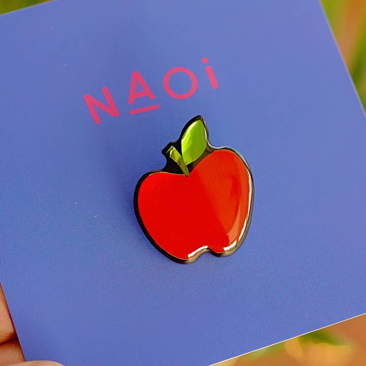 Naoi - Venta al por mayor Broches - Broche Apple Pin, hecho a mano por encargo