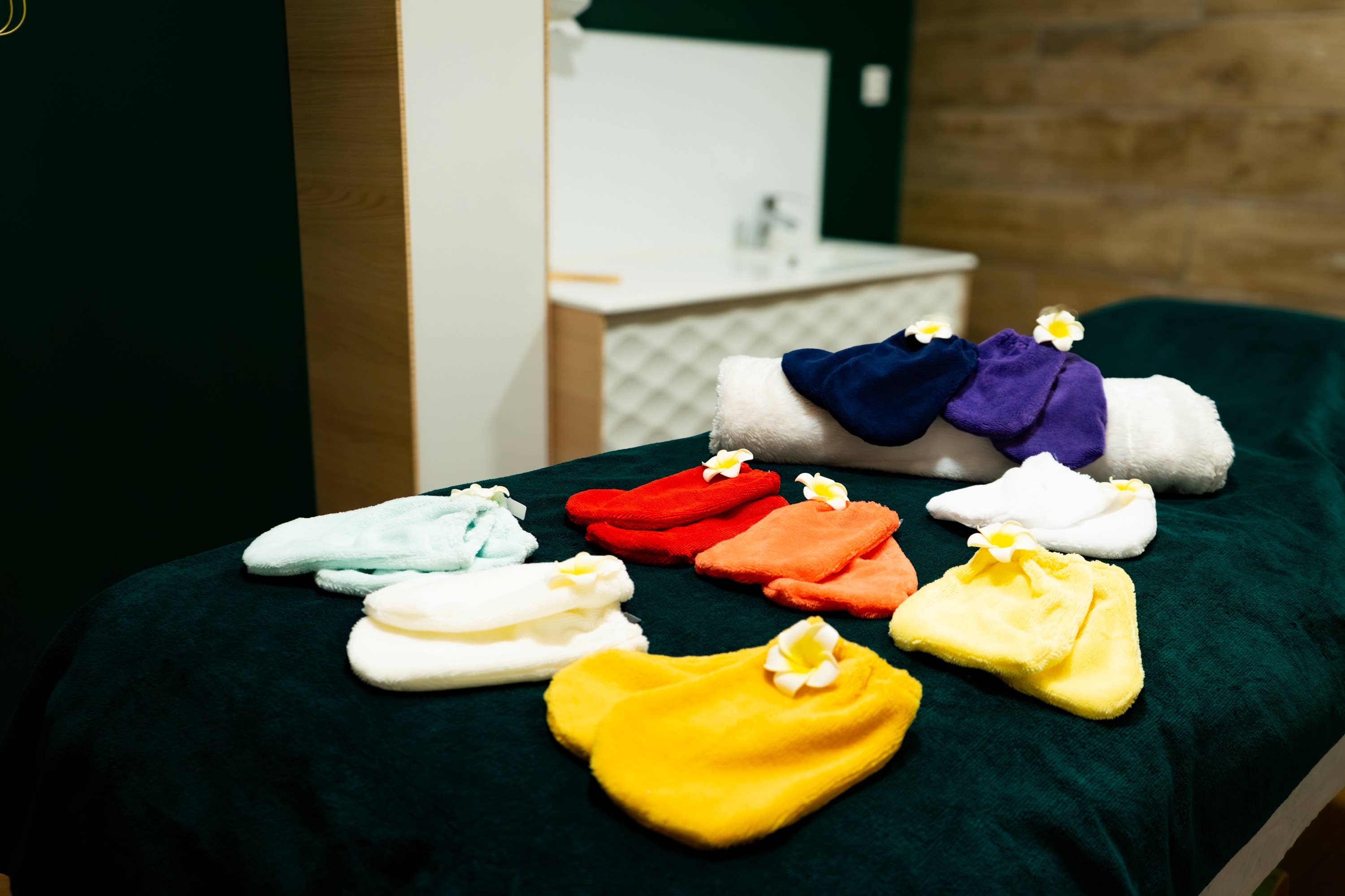 Laboratoire Donnamico – wholesale Fuktgivande handskar – Bambuhandskar2