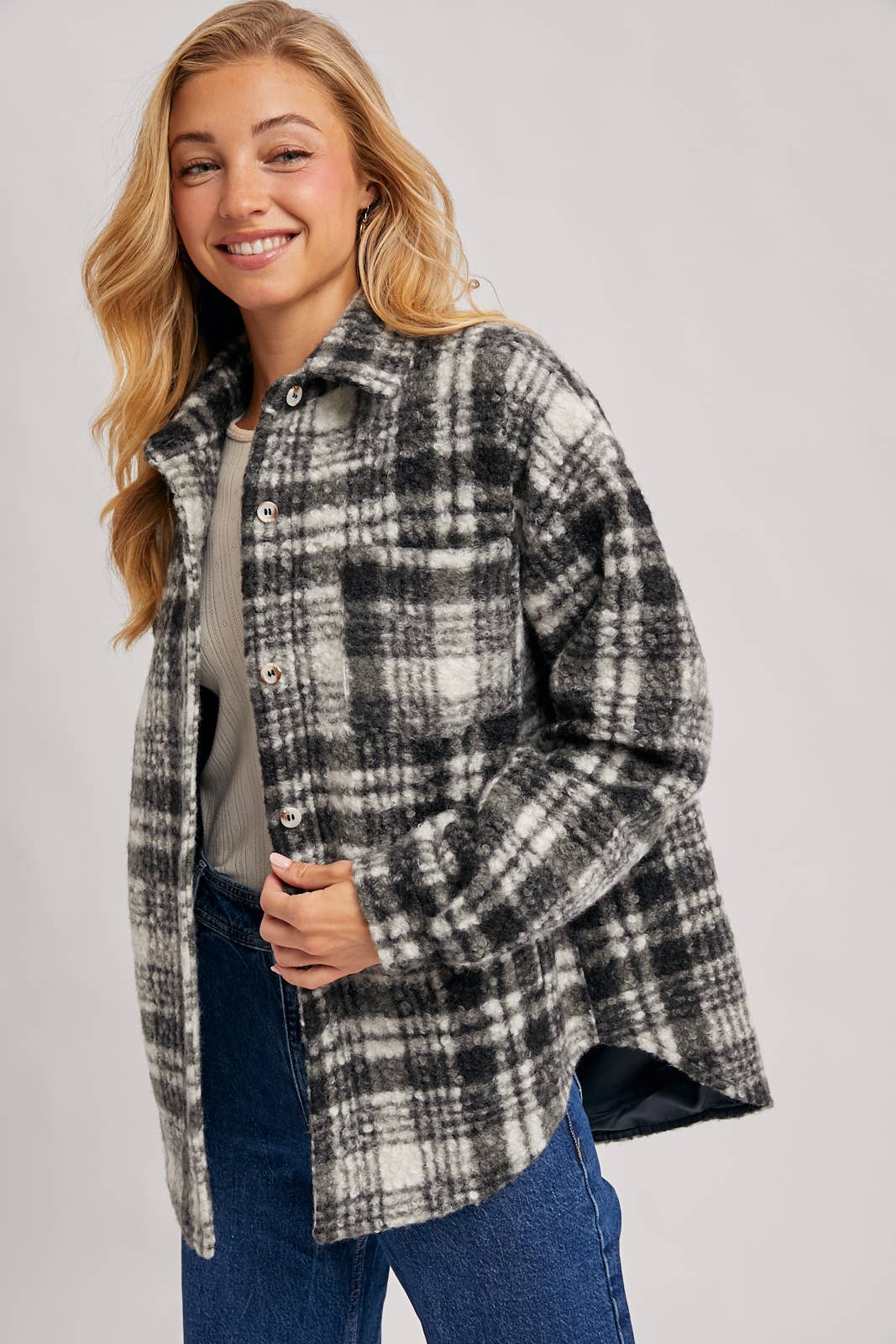 Bluivy - Wholesale Shirt Jacket/Shacket - Women's - BUTTON DOWN BOUCLE PLAID SHACKET WITH POCKETS2