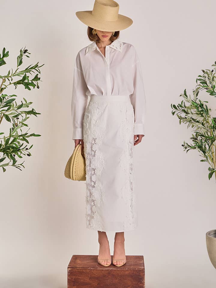 Camisa com Gola de Croché Detalhada por atacado de English Factory