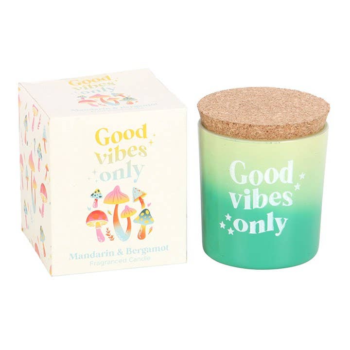 Something Different Wholesale – Vela em jarro/copo por atacado – Vela Good Vibes Only com fragrância de Mandarina e Bergamota1