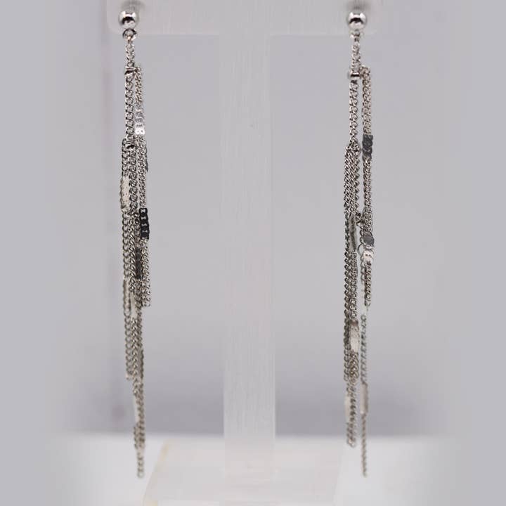 Pendientes colgantes de cadena delicada para venta al por mayor de Tempest Designs