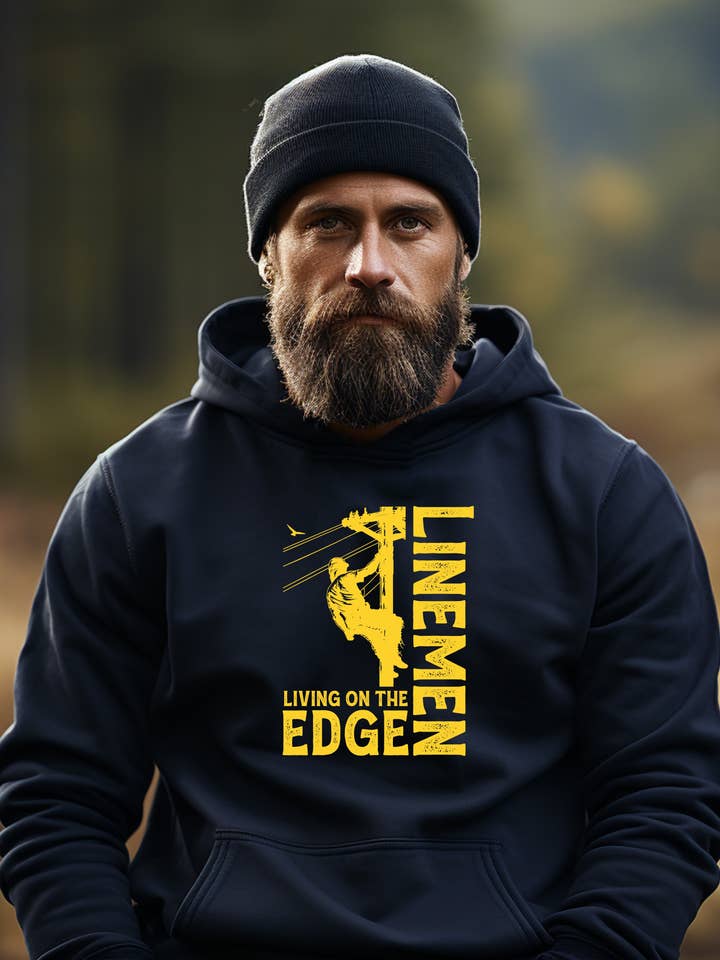 Lineman Living on the Edge - Sweatshirt met capuchon - Donkerblauw voor wholesale door Cherry Chic Designs