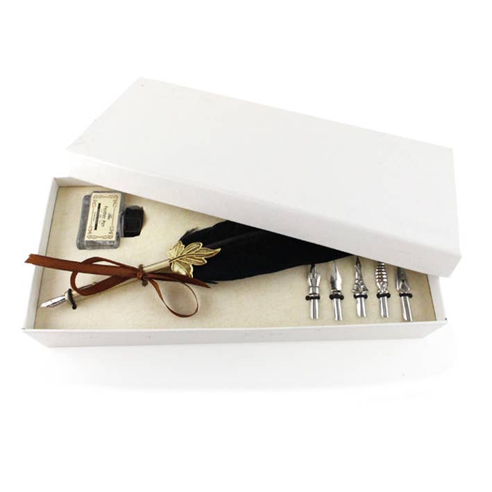 MUSEUM WEBSHOP - Wholesale Pen - Calligraphy writing Set, WHITE box
