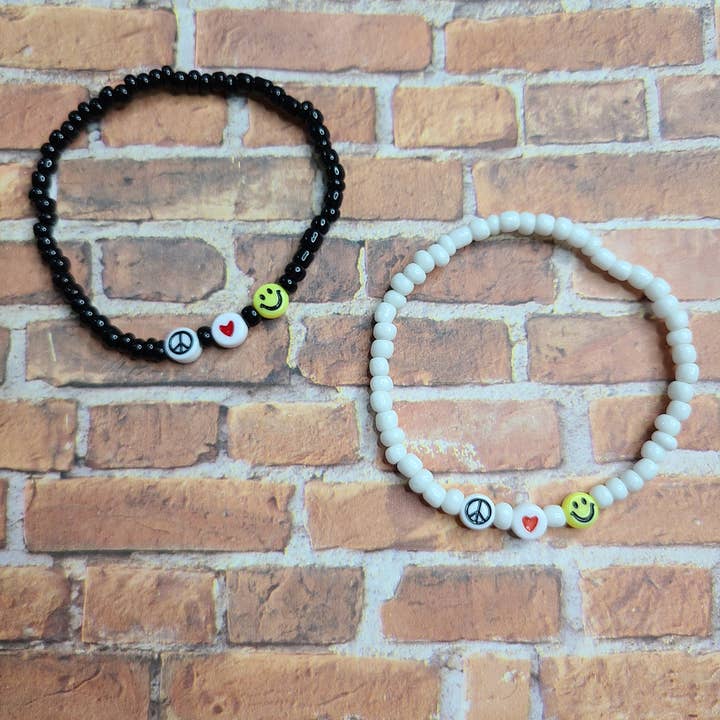 Doohickies & Such - Wholesale Beaded Bracelet - Love Peace Happiness Beaded Bracelet2