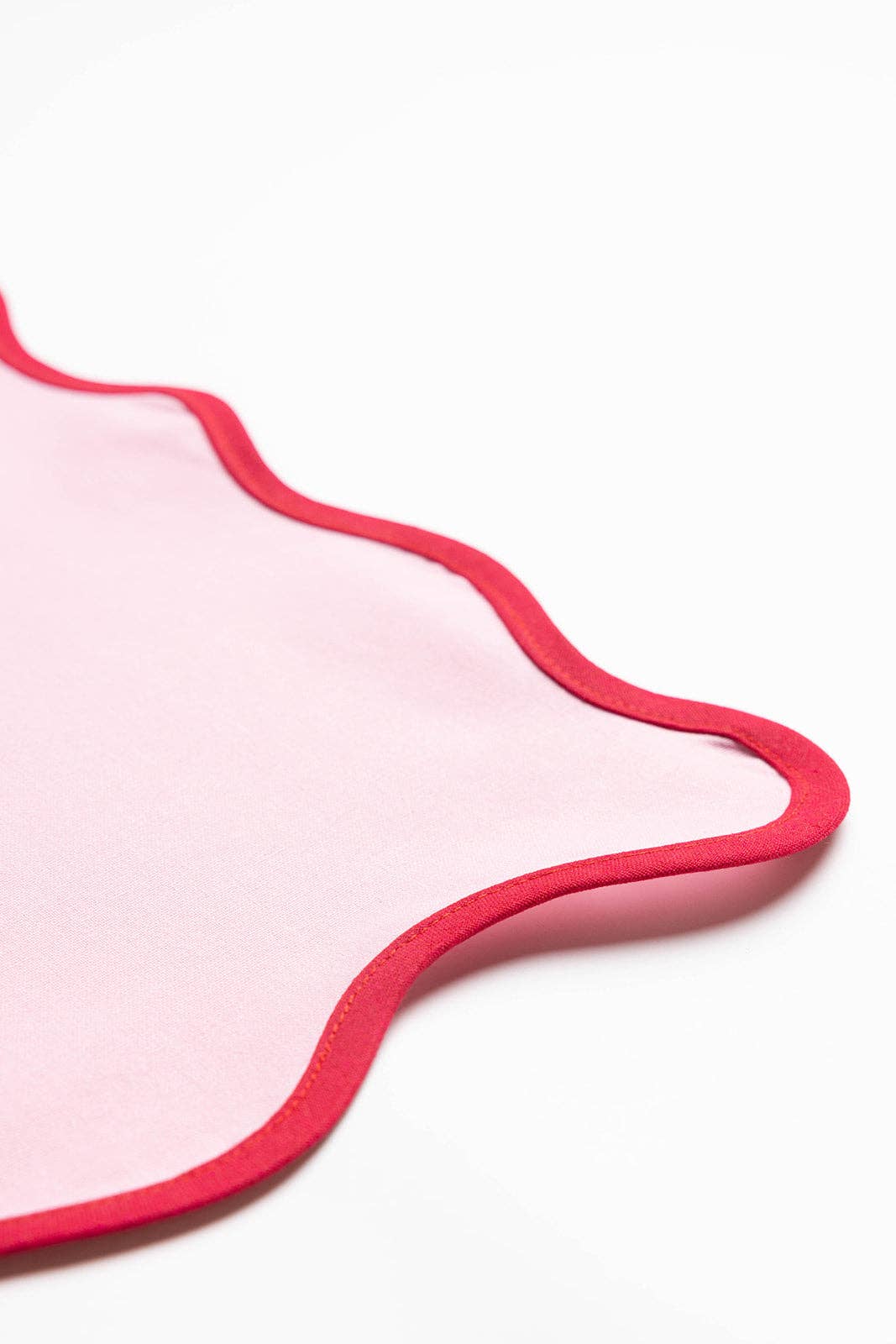 Vivé - Wholesale Placemat - Lilou Scallop PLACEMAT16