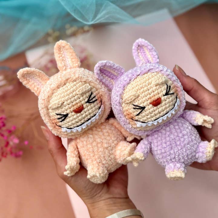 TOMOPOD LLC - Wholesale Christmas decoration - Cute Bunny Crochet, Handmade Smiling Monster Bunny Decor5