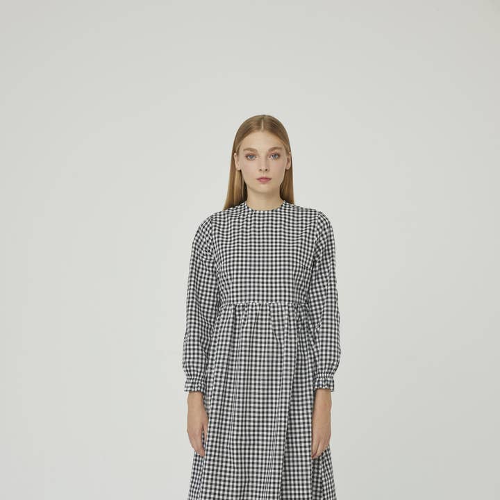 Dress ANY-black 🌿 and other Purchase Wholesale prezzi bevande. Free Returns & Net 60 Terms on Faire trending on Faire.