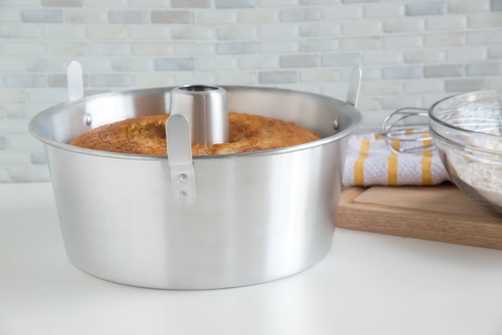 Fox Run Brands - Vente Moule à gâteau - Moule à gâteau Fox Run Loose Bottom Angel Food, aluminium, 10,75 po3