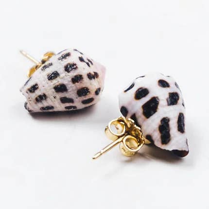 Pu'pu 'ala Post øreringe for engroshandel hos Little Sea Gypsy