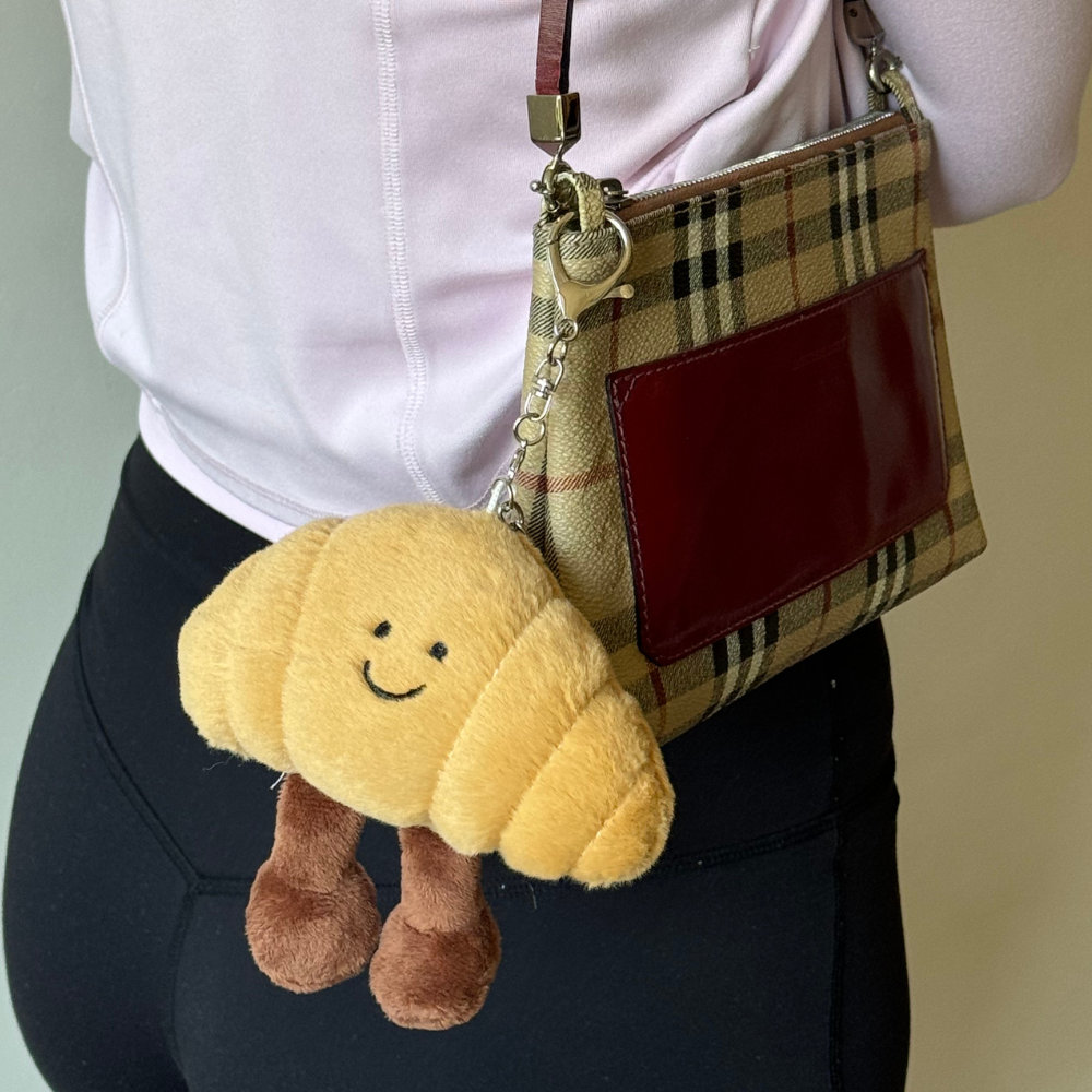 Coconut Lane – wholesale Keychain – Women's – Cutesy Croissant Bag Charm 6