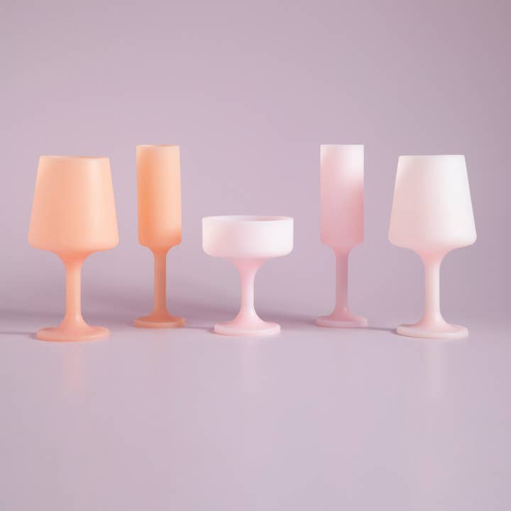porter green | style + sustainability - Vendita all'ingrosso Bicchieri da cocktail/superalcolici - Peach + Petal | Mecc | Bicchieri da cocktail in silicone infrangibili3