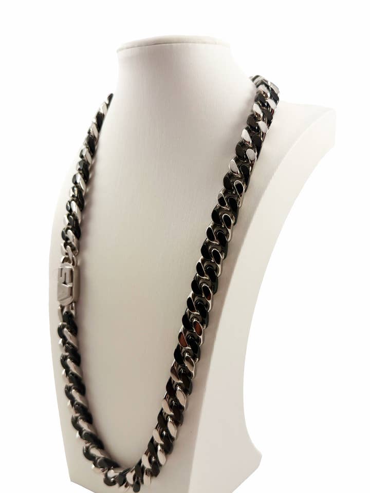 CONTRA CHAIN - BLACK & SILVER for wholesale by Versus Apparel