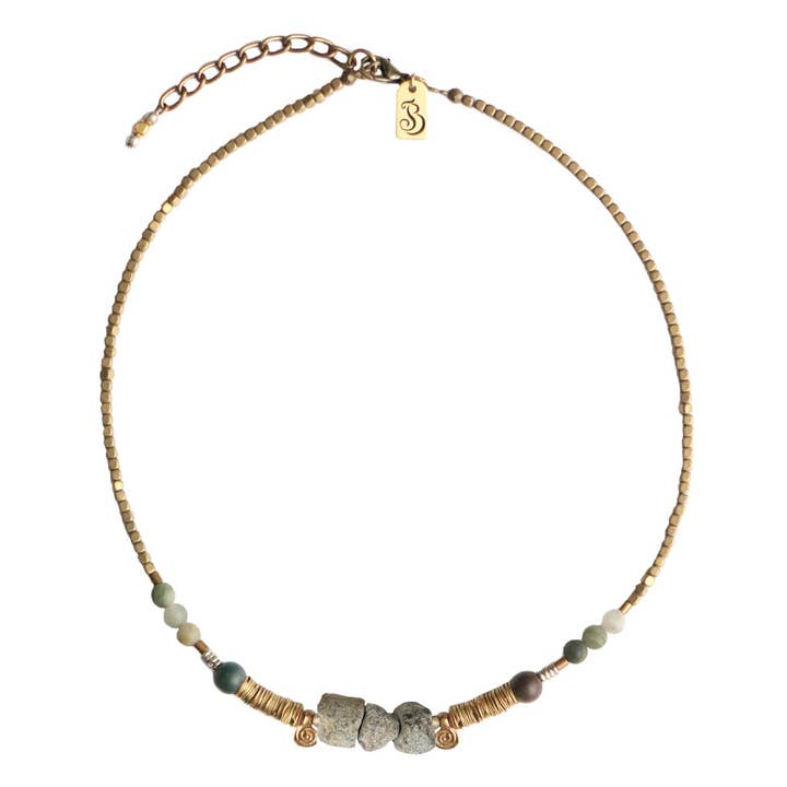 JEANNE III pour la vente par Julie Bessette