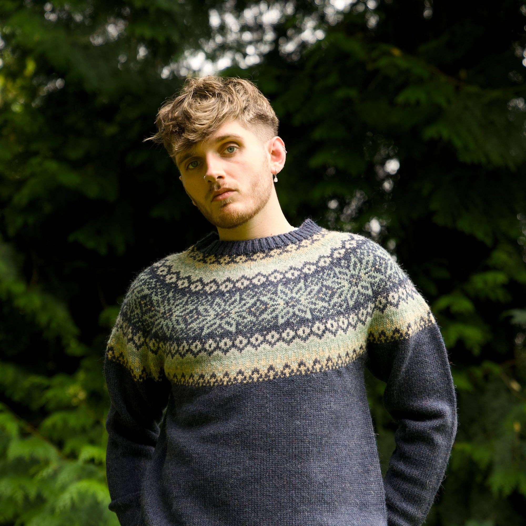 Mars Knitwear – wholesale Knitted jumper – Men′s – British Wool - Cobden - Denim5