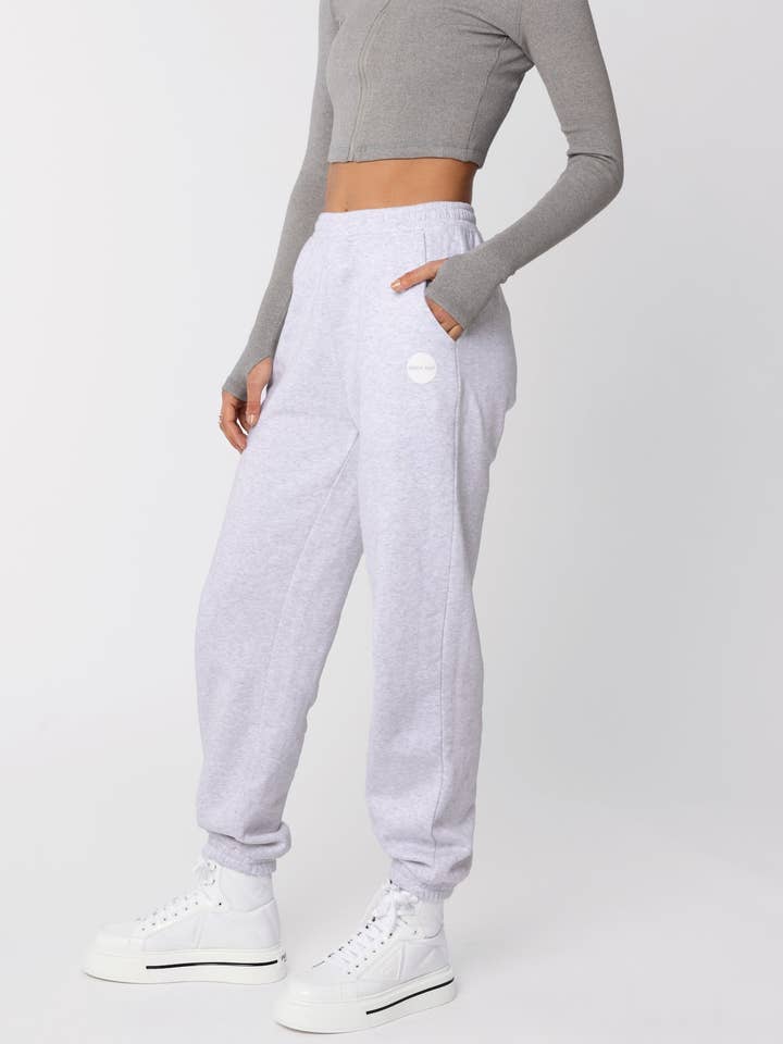 Nicky Kay – wholesale Athletic sweatpants/jogging bottoms – Women's – Organic Cotton High Rise Sweatpants2