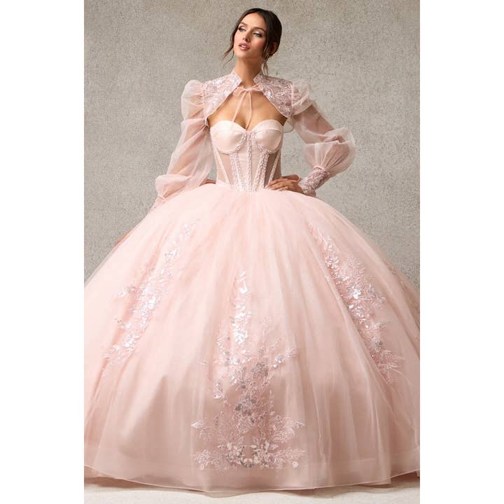 Robe de Quinceañera avec boléro à manches longues transparentes pour la vente par Babyfox Apparel