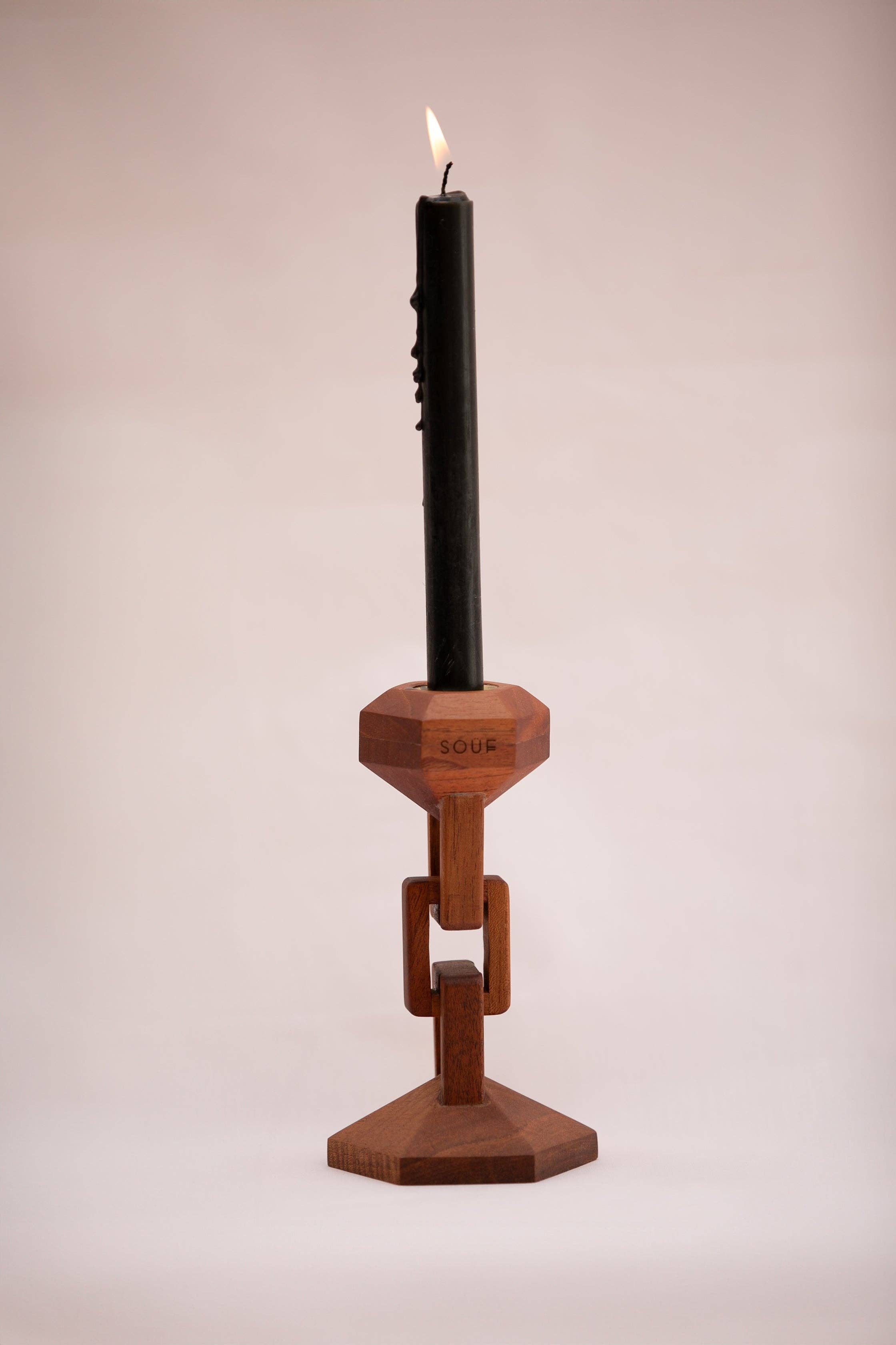 Souf - Wholesale Candle Holder - 'The Chain' Candelabra1