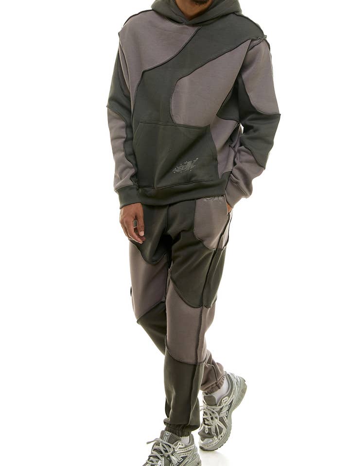 COLOR-BLOCKED SWEATSUIT and other Purchase Wholesale sweatsuit set men. Free Returns & Net 60 Terms on Faire trending on Faire.