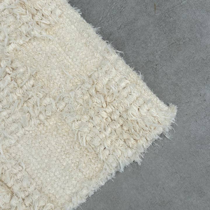 AFK Living - Wholesale Area Rug - Hand-woven recycled cotton rug SUAVE7