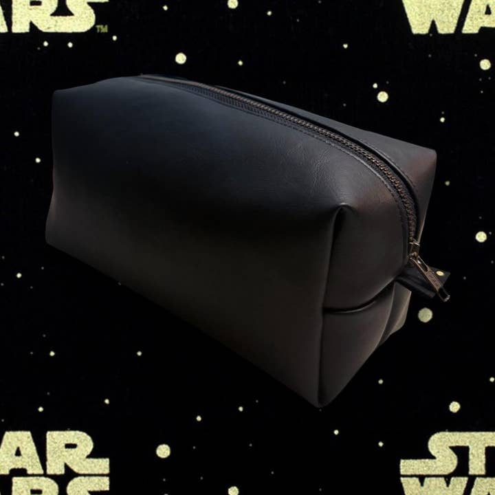 Star Wars Toiletry Bag for wholesale by La Escaramuza