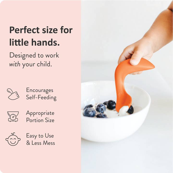 Kizingo - Vente Set de couverts – enfant et bébé - Lot de deux cuillères incurvées pour gauchers pour tout-petits : petits pois et carottes1