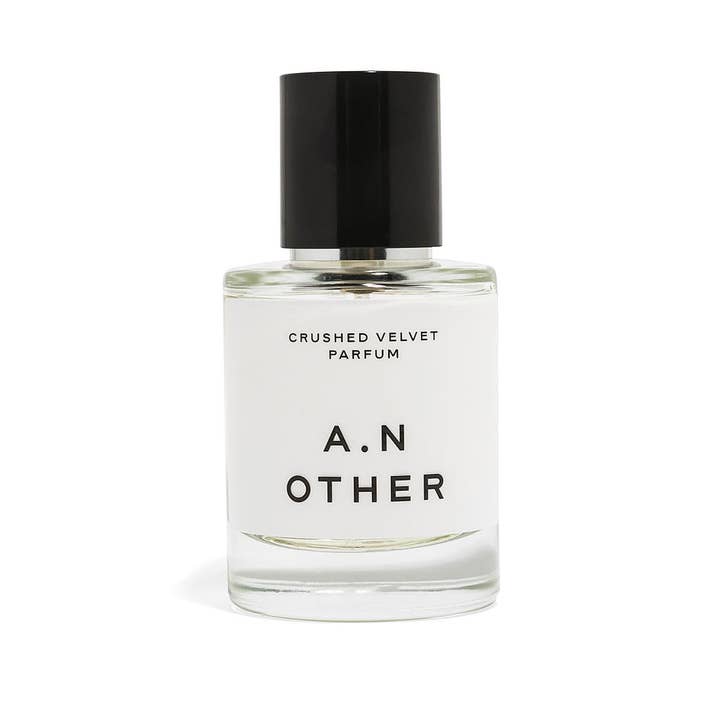 A. N. OTHER - Wholesale Parfum/Eau de toilette - Verkruimeld fluweel 50ml parfum (wierook, vanille, sandelhout)3