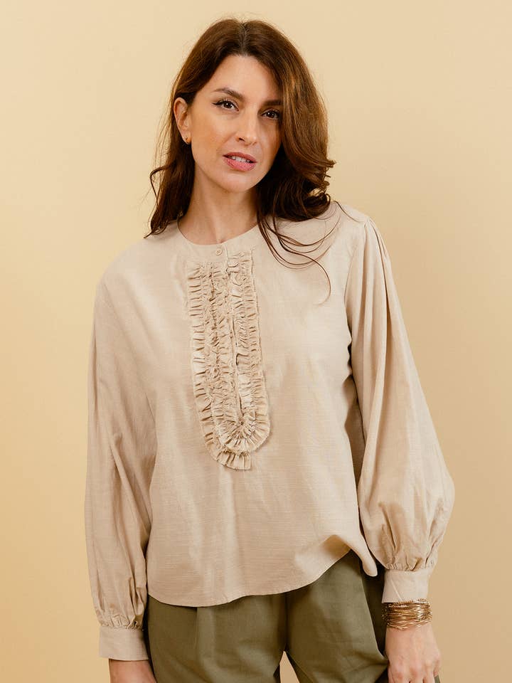 ISOLA BLUSE MIT RÜSCHENKRAGEN für den Großhandel von EMILIE K