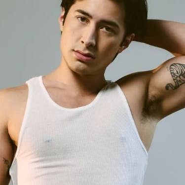 ElectraMakes – Porta-chaves - Mulher por atacado – Porta-chaves Meme Brilhante: Amuleto de Bolsa Personalizável de Cultura Pop35