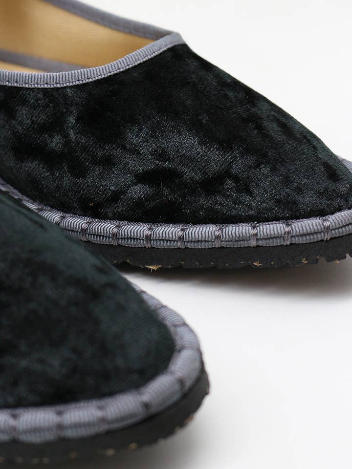 Mercedita Black for wholesale on Faire4