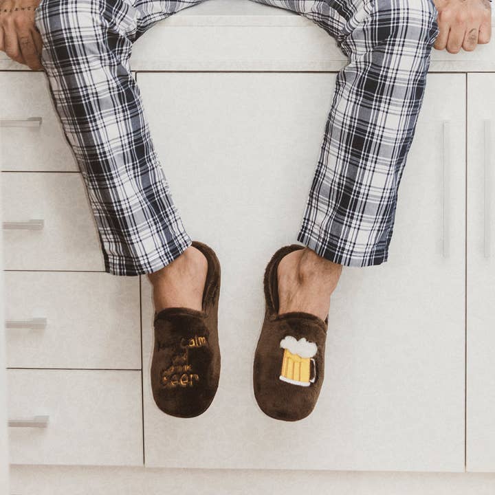 Pantoufles brunes « Keep Calm and Drink Beer » et autres tendances Résultats pour biere d'épinette marco en vente B2B. Retours gratuits et paiement à 60 jours sur Faire sur Faire.