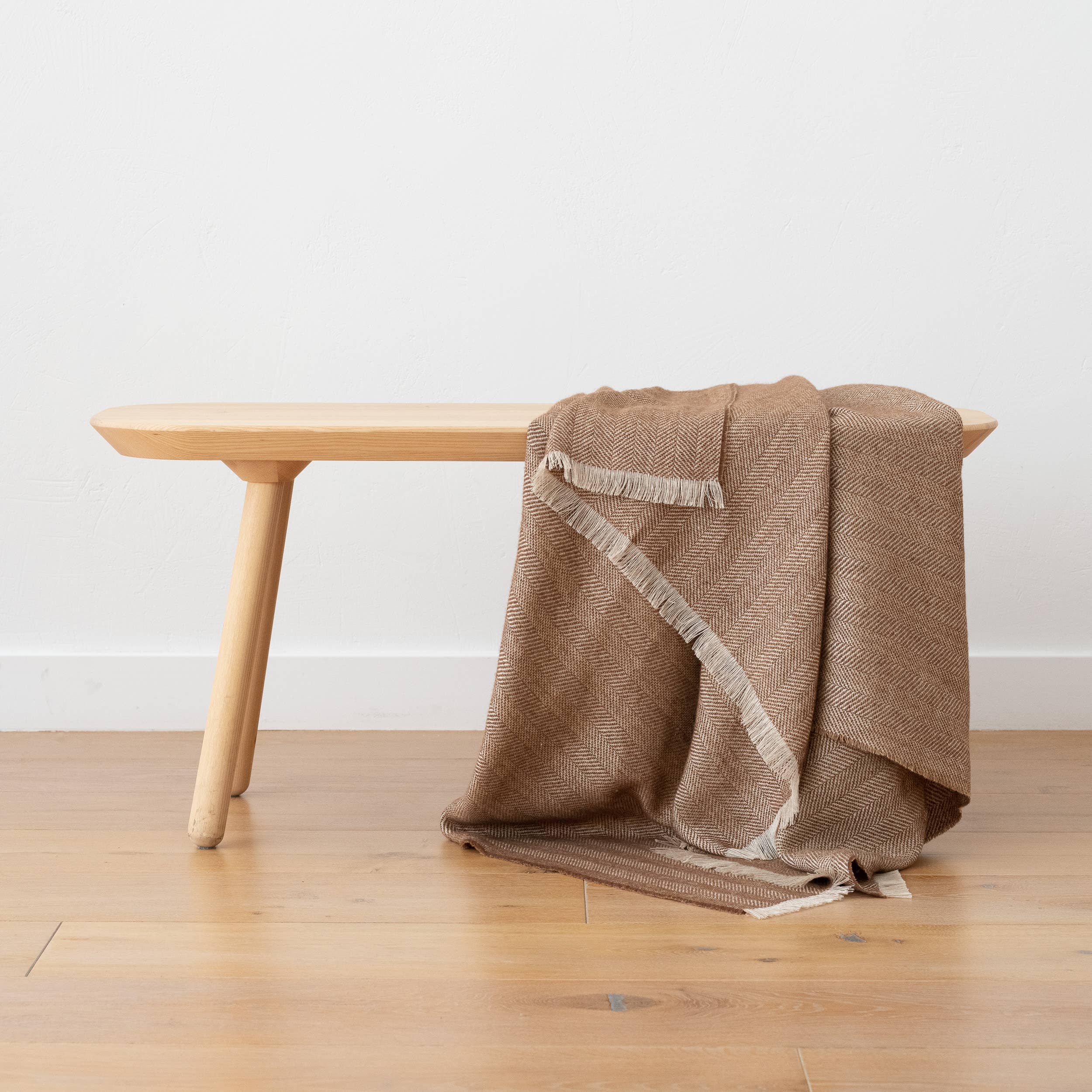 LinenMe - Vente Plaids - Plaid LinenMe en mélange de chanvre et de laine mérinos Cinnamon Hubert1