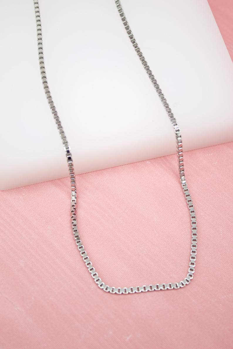 MIA Jewelry - Wholesale Link & Chain Necklace - 18K Gold Filled 3mm Enamel Paper clip Chain (G200)3